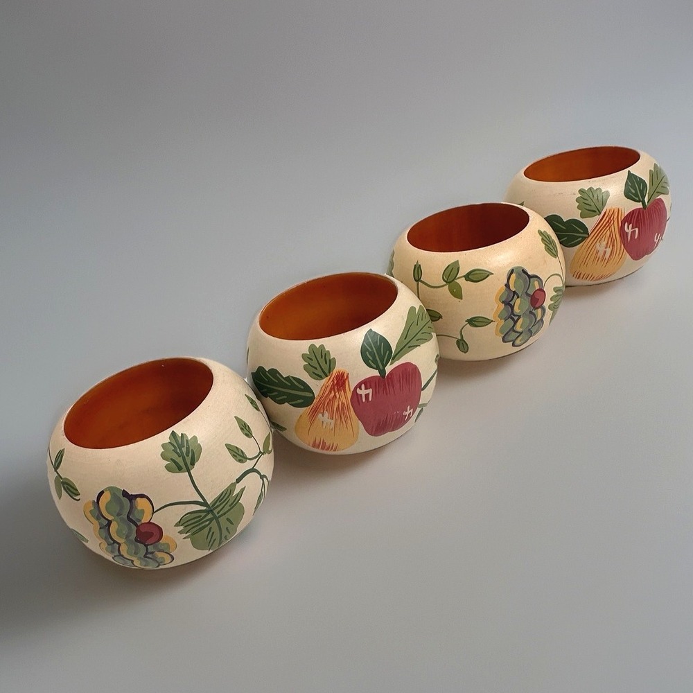 Hand Painted Wooden Fruit Napkin Rings Set/4 Folk Art Farmhouse Floral Unbranded